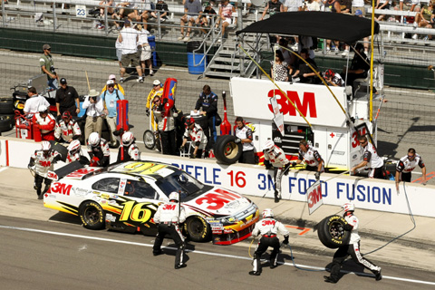 nascar_crew